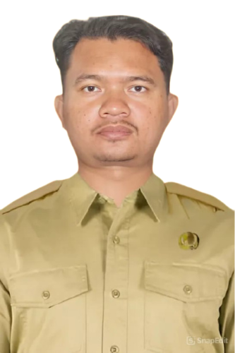 AHMAD FAUZI